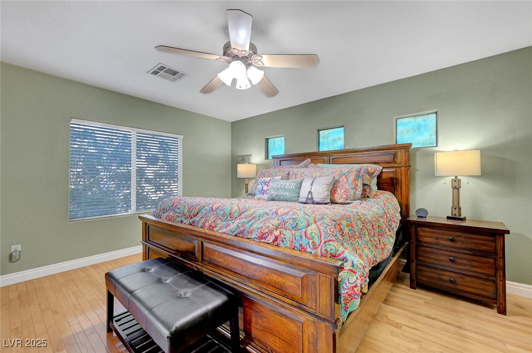 Henderson, Nevada 89015, United States, 5 Bedrooms Bedrooms, ,4 BathroomsBathrooms,Residential,Active,112757