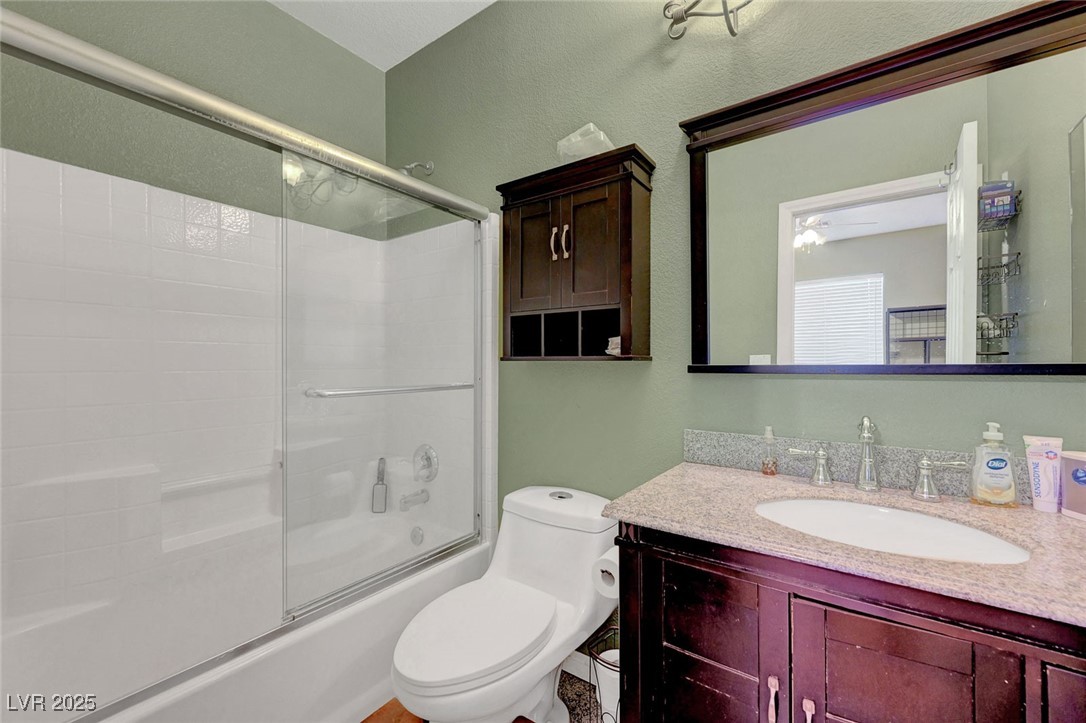 Henderson, Nevada 89015, United States, 5 Bedrooms Bedrooms, ,4 BathroomsBathrooms,Residential,Active,112757