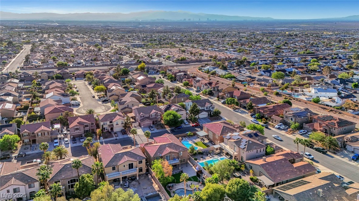 Henderson, Nevada 89015, United States, 5 Bedrooms Bedrooms, ,4 BathroomsBathrooms,Residential,Active,112757