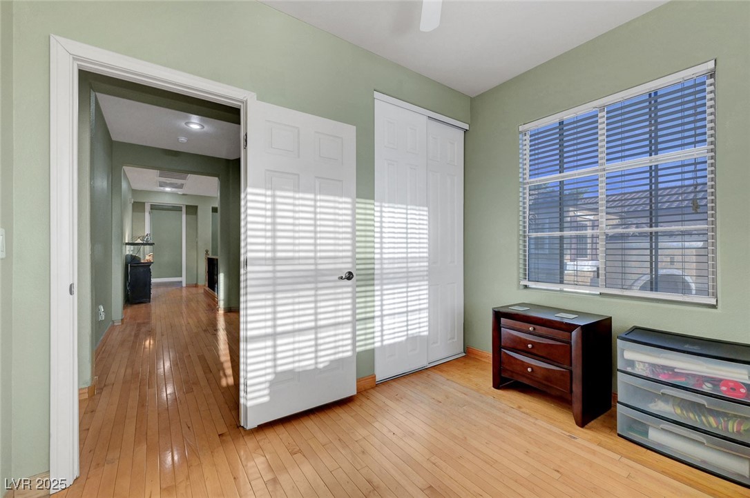 Henderson, Nevada 89015, United States, 5 Bedrooms Bedrooms, ,4 BathroomsBathrooms,Residential,Active,112757