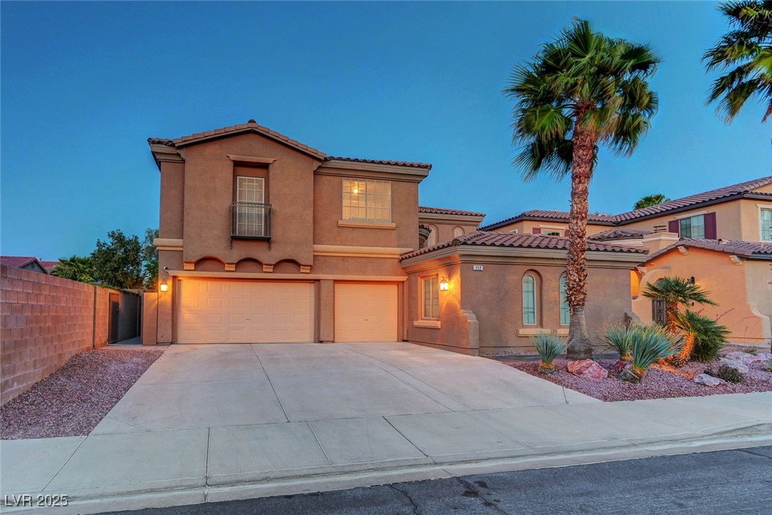 Henderson, Nevada 89015, United States, 5 Bedrooms Bedrooms, ,4 BathroomsBathrooms,Residential,Active,112757