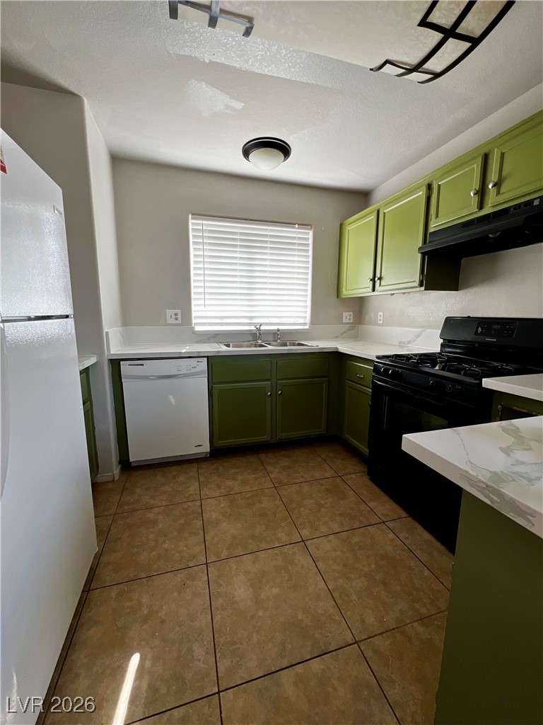 3710 Royal Fern Circle