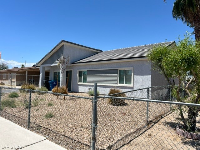 1912 Carver Avenue