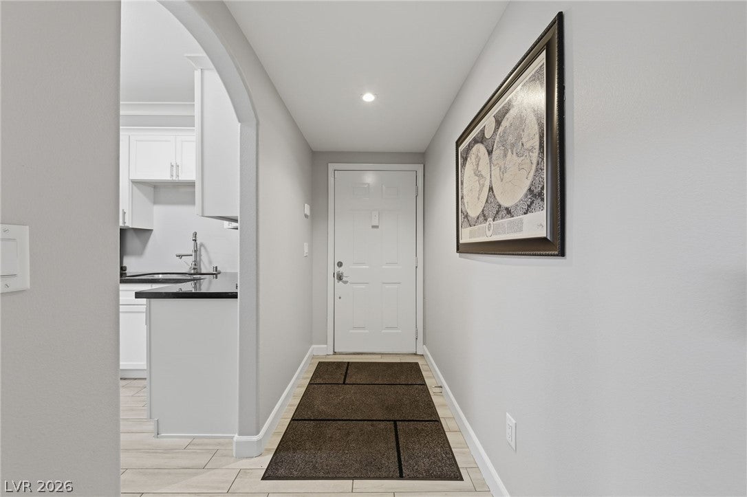 5525 W Flamingo Road 1023