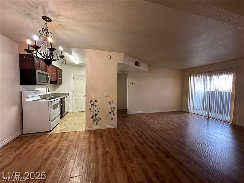 2606 S Durango Drive 172