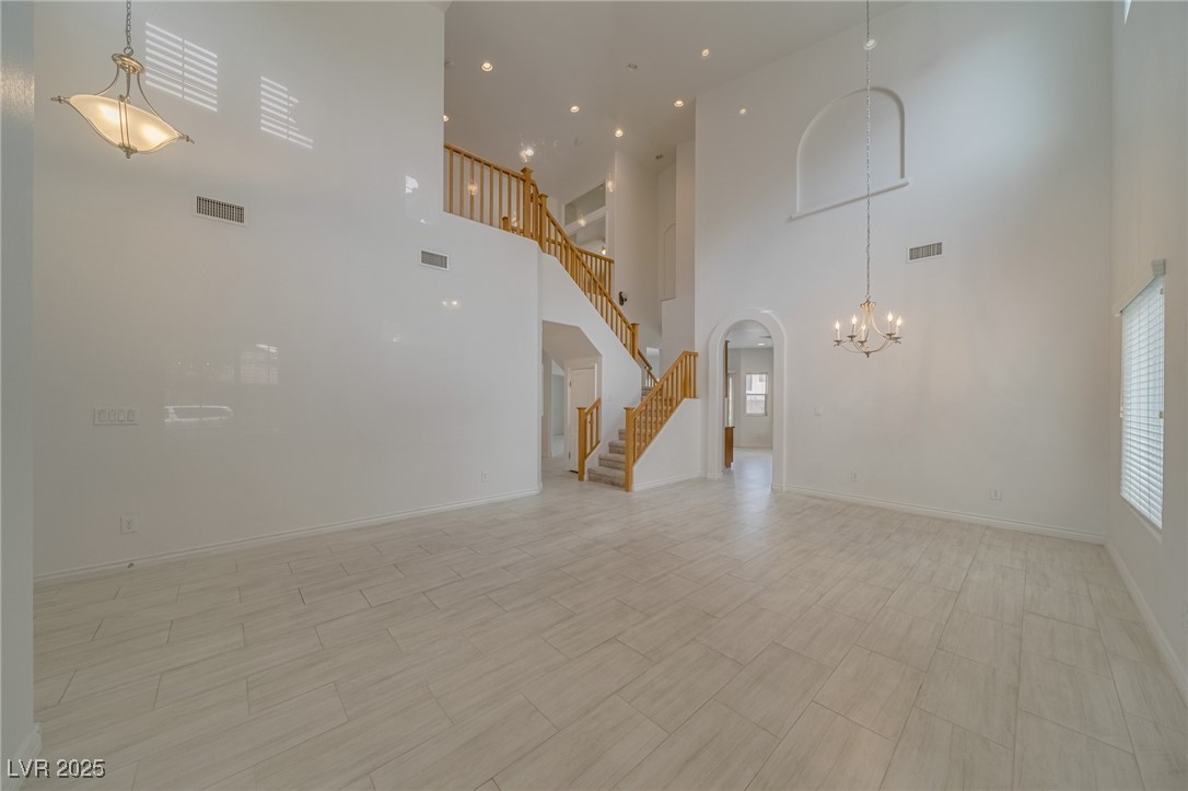 9792 Crescent Lodge Court