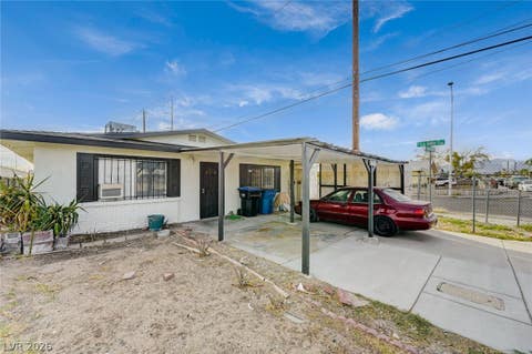 Homes For Rent - 893 W Bartlett Avenue<br/> Las Vegas, NV 89106