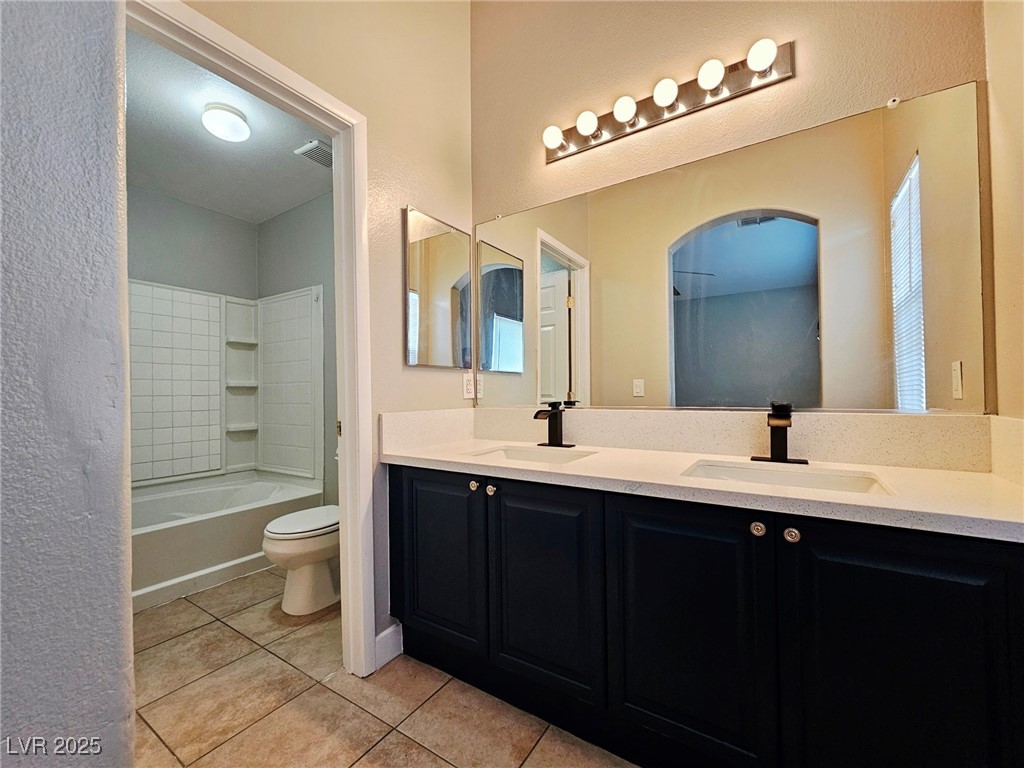 8866 Duncan Barrel Avenue 102