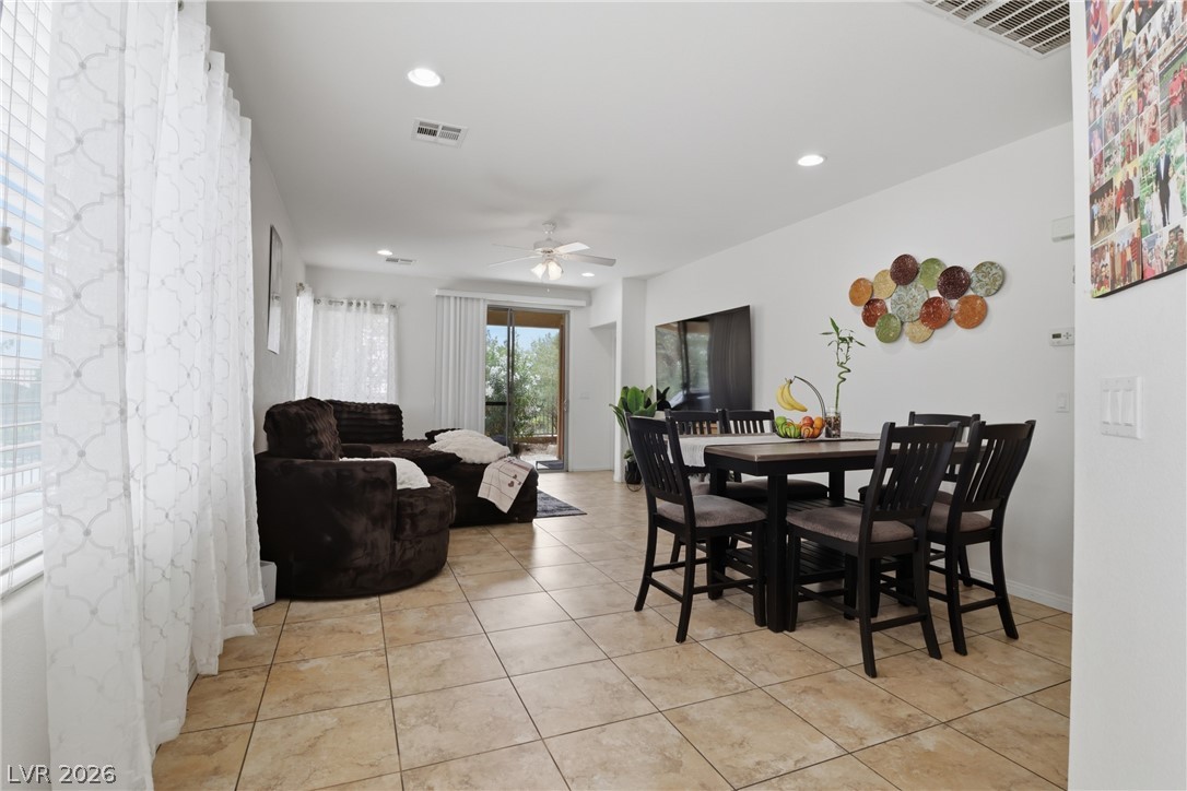 3625 Inverness Grove Avenue