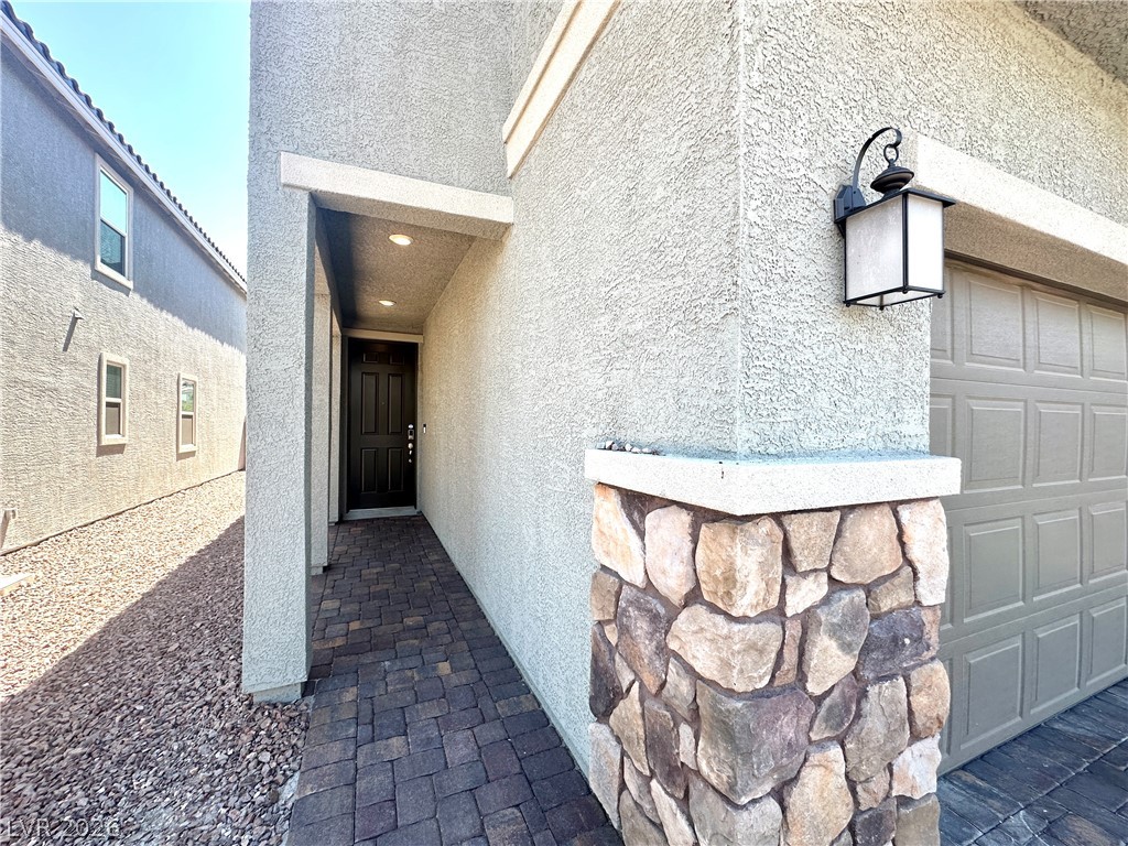 8755 Sand Verbena Avenue