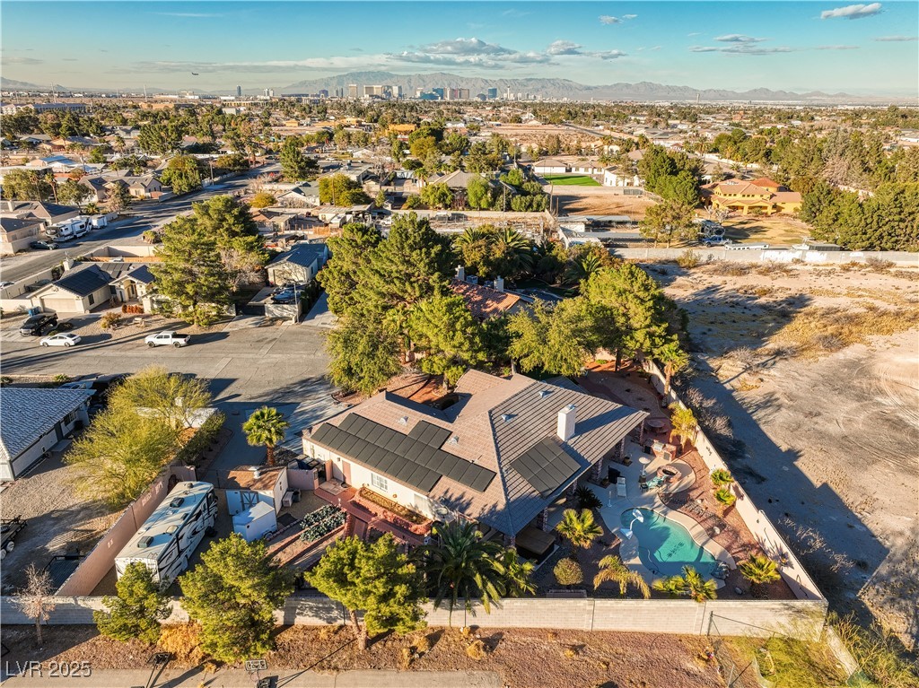 Las Vegas, Nevada 89123, United States, 4 Bedrooms Bedrooms, ,2 BathroomsBathrooms,Residential,Pending,20998