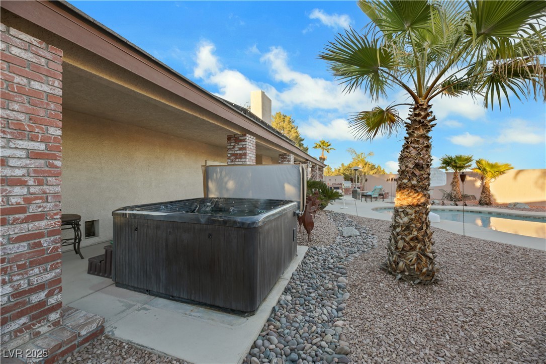 Las Vegas, Nevada 89123, United States, 4 Bedrooms Bedrooms, ,2 BathroomsBathrooms,Residential,Pending,20998