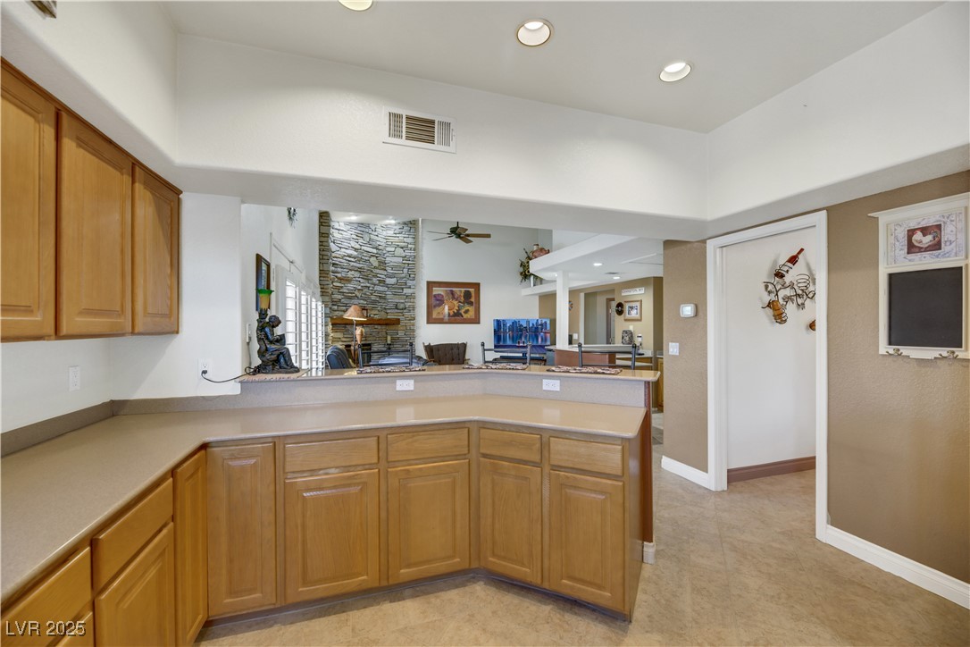 Las Vegas, Nevada 89123, United States, 4 Bedrooms Bedrooms, ,2 BathroomsBathrooms,Residential,Pending,20998