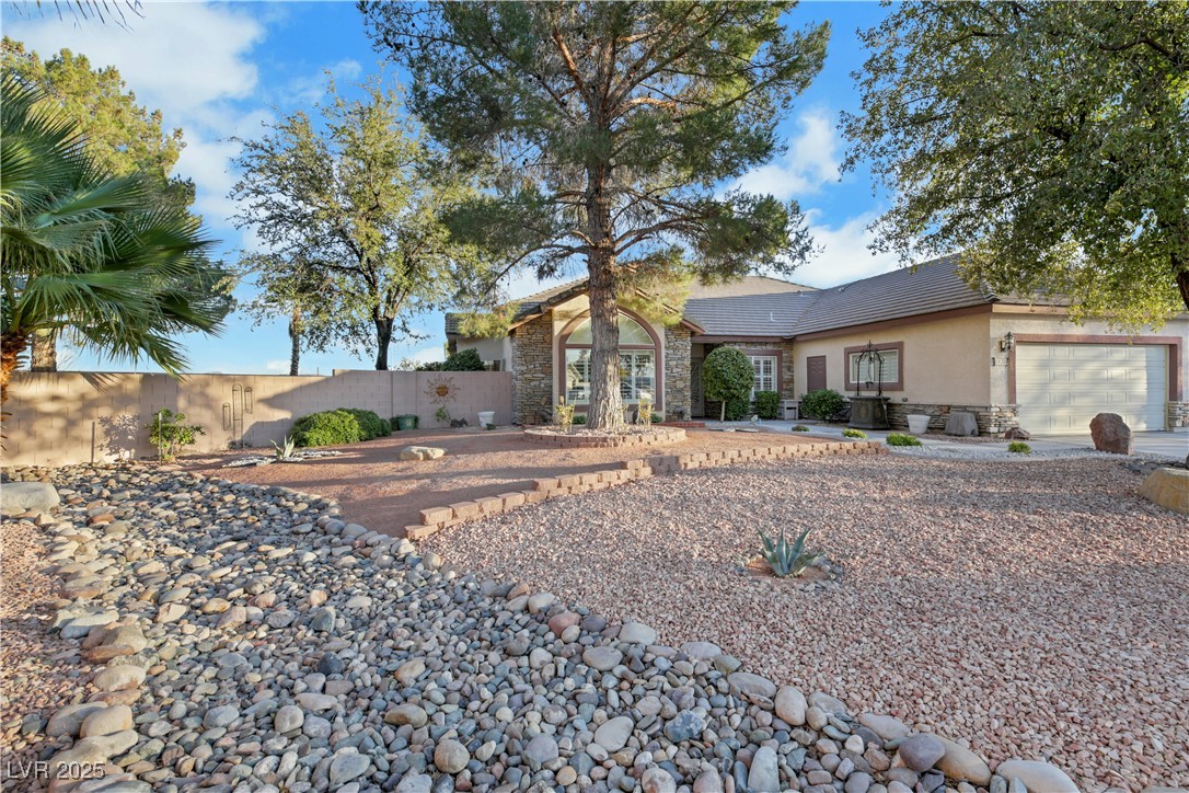 Las Vegas, Nevada 89123, United States, 4 Bedrooms Bedrooms, ,2 BathroomsBathrooms,Residential,Pending,20998