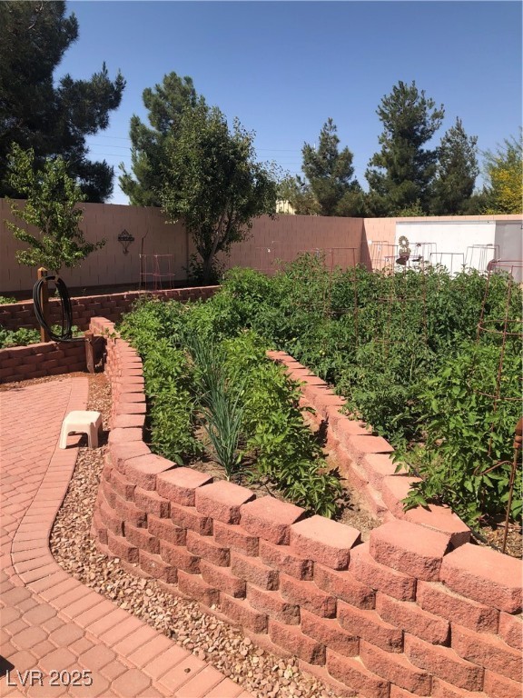 Las Vegas, Nevada 89123, United States, 4 Bedrooms Bedrooms, ,2 BathroomsBathrooms,Residential,Pending,20998