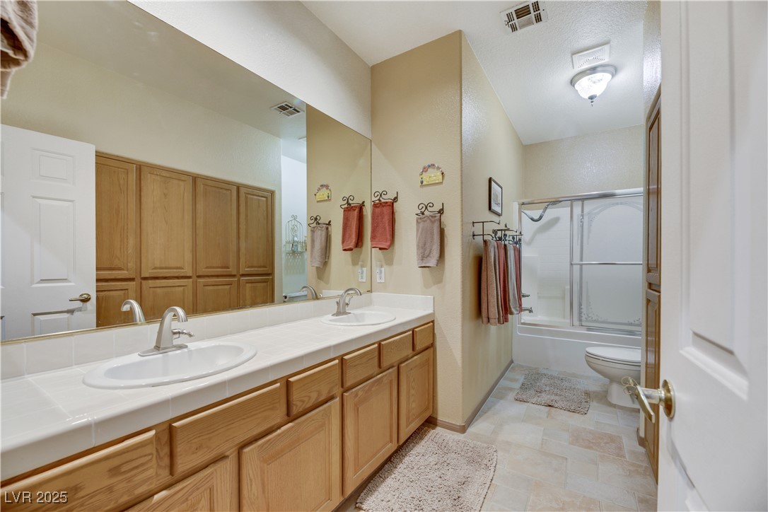 Las Vegas, Nevada 89123, United States, 4 Bedrooms Bedrooms, ,2 BathroomsBathrooms,Residential,Pending,20998