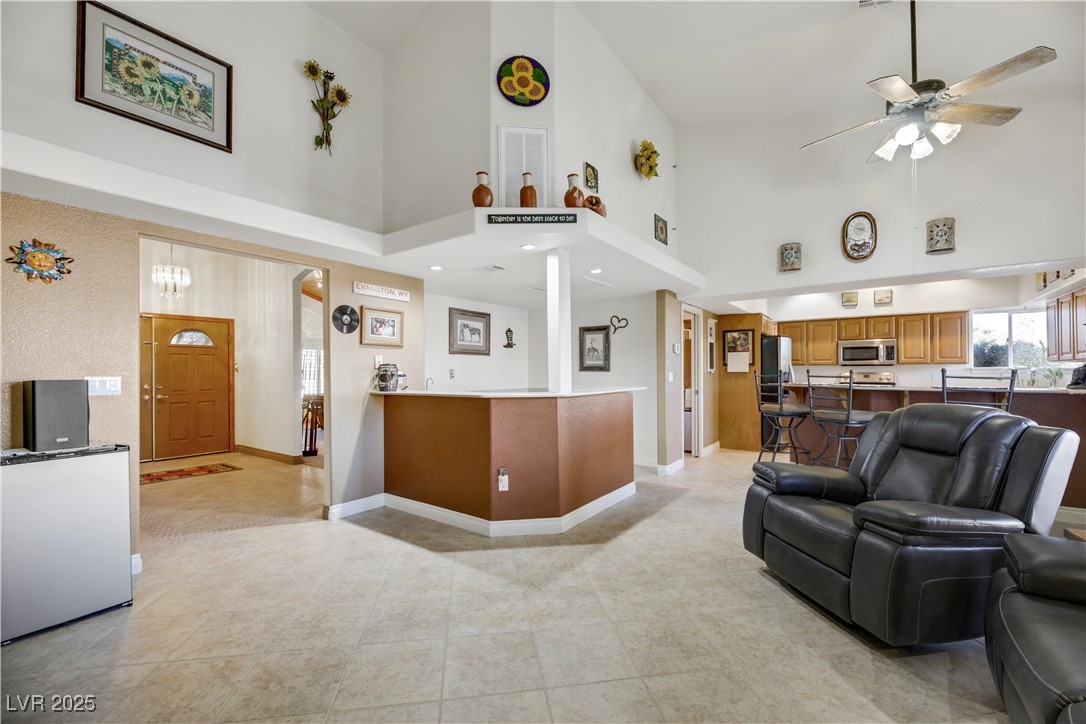 Las Vegas, Nevada 89123, United States, 4 Bedrooms Bedrooms, ,2 BathroomsBathrooms,Residential,Pending,20998