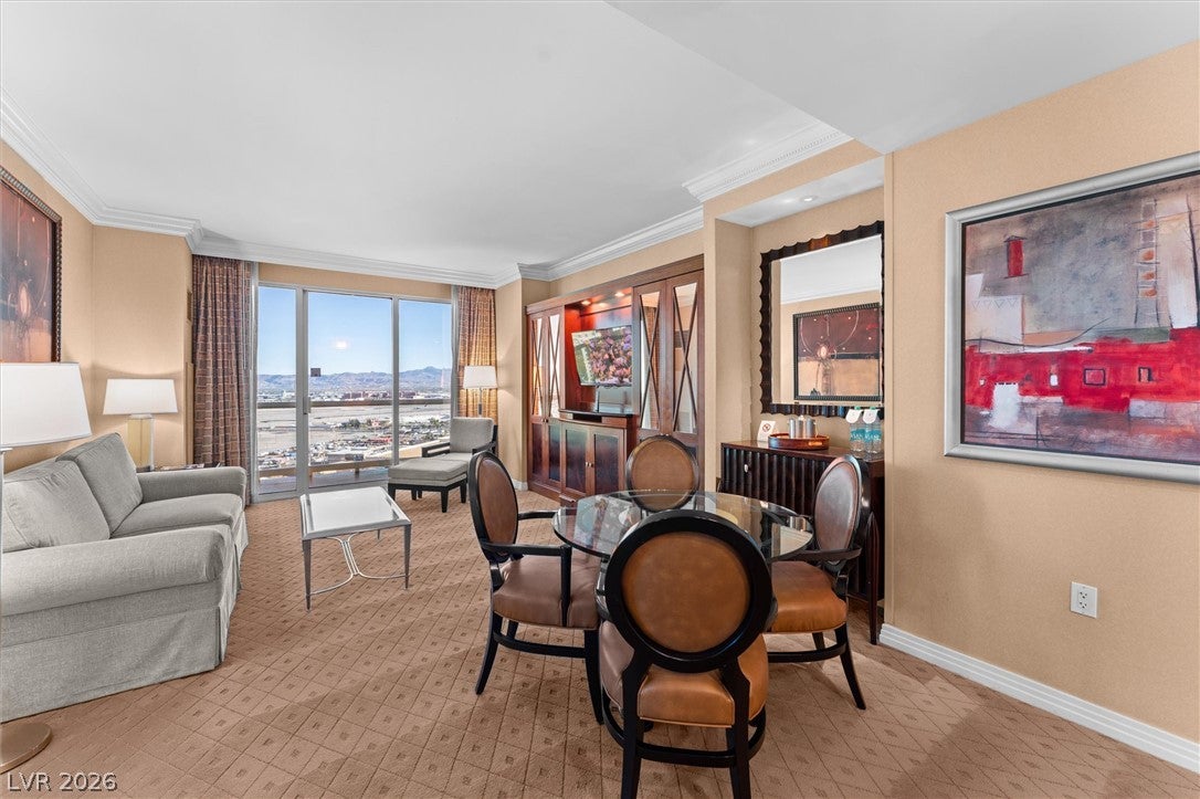 135 E Harmon Avenue 2120