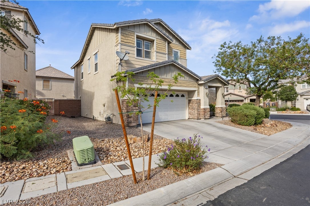 16 Yellow Peak Avenue