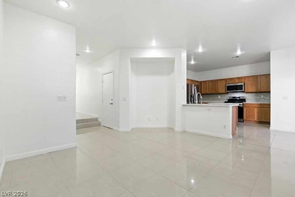 Photo of 7369 Chrome Hill Street, Las Vegas, NV 89139 (MLS # 2792676)