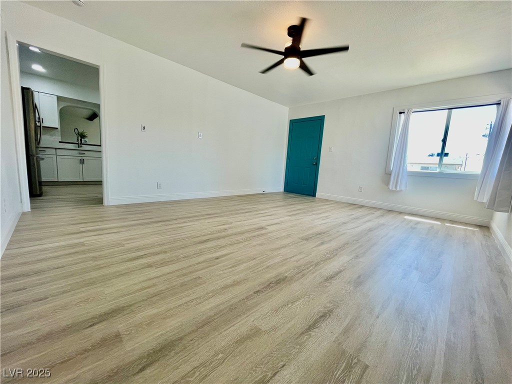 4324 El Conlon Avenue, Las Vegas, Nevada image 4