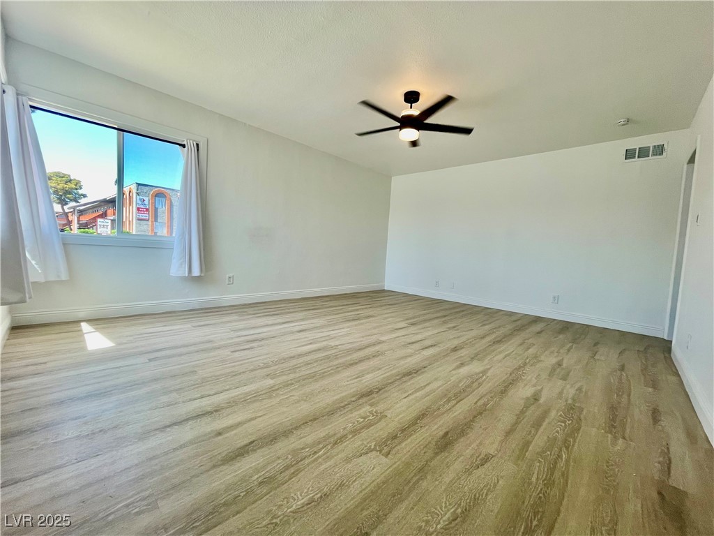 4324 El Conlon Avenue, Las Vegas, Nevada image 3