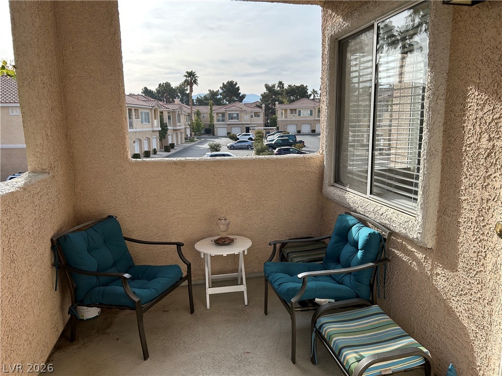 251 S Green Valley Parkway 3322