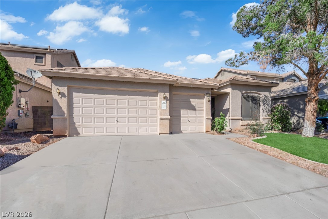 1210 Stoneypeak Avenue