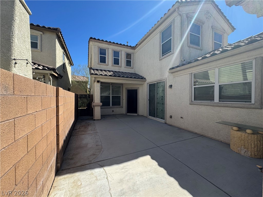 8986 Ellenbrook Street