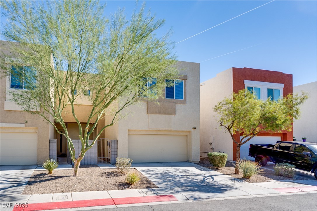 6458 Cinnamon Hazlenut Street