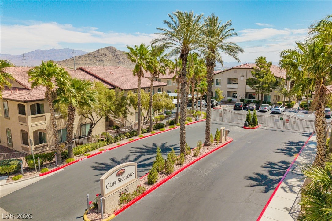 3364 Indian Shadow Street 203