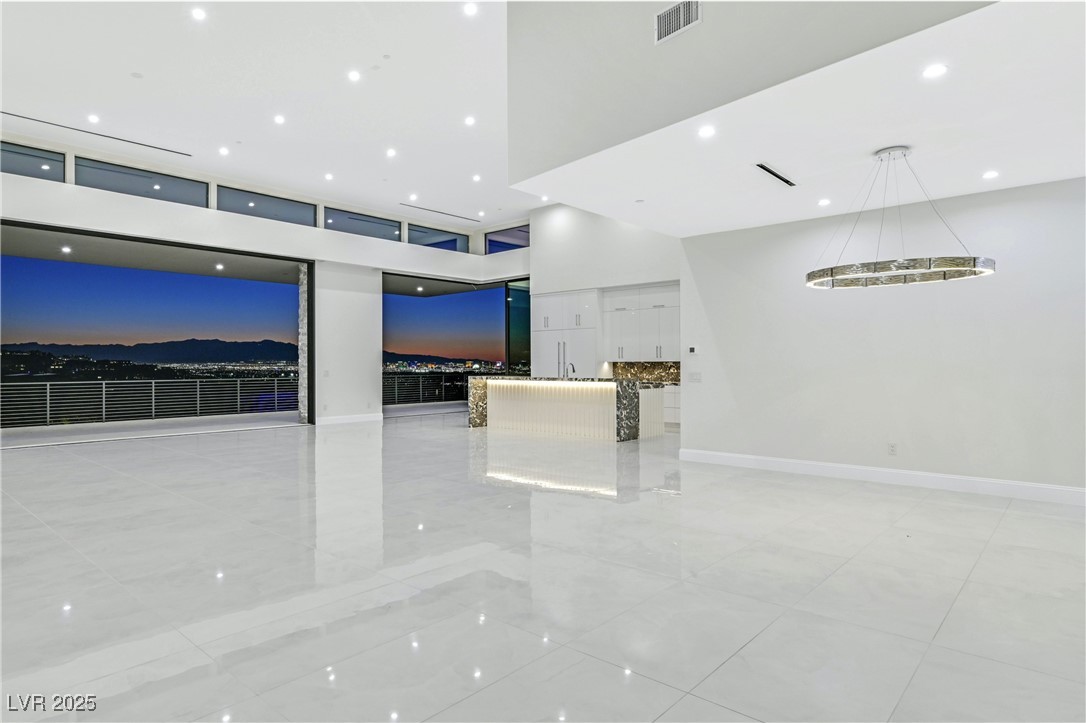 641 Majestic Rim Drive