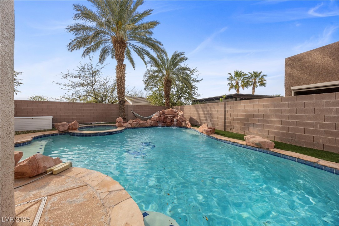 277 Grand Olympia Drive, Henderson, Nevada image 32