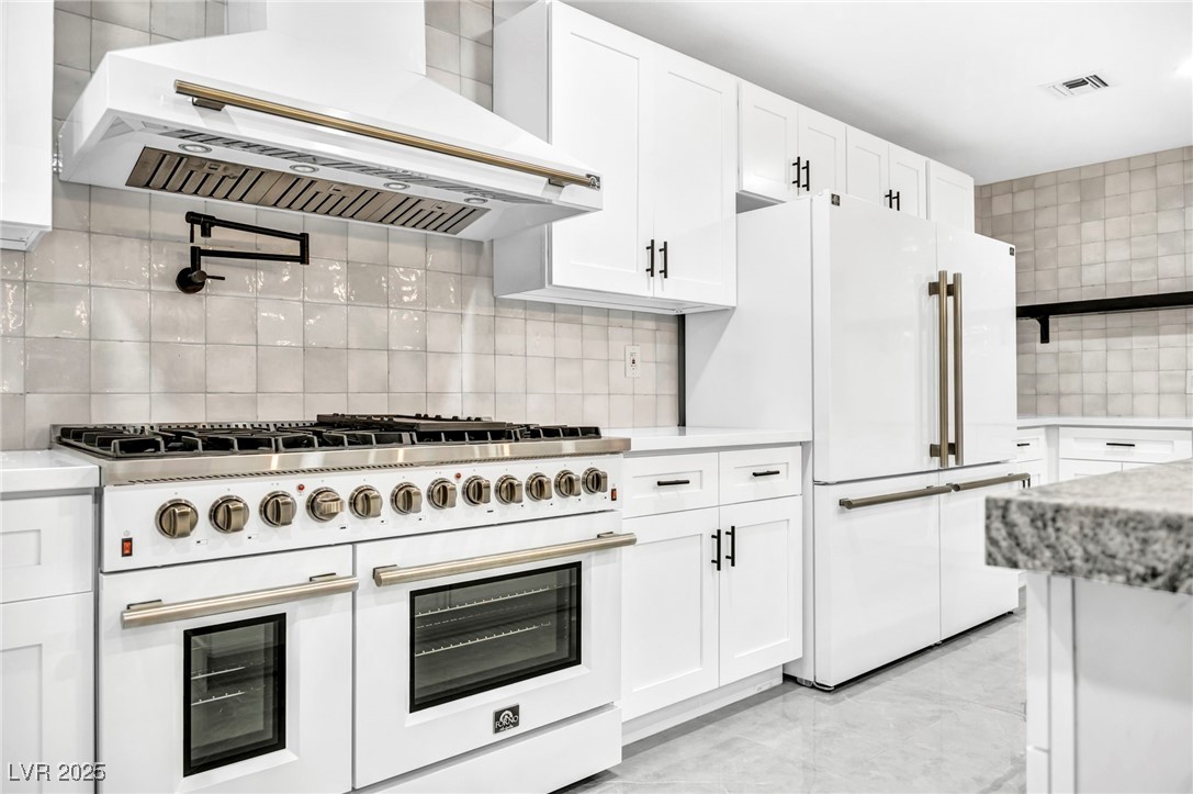 2920 Crown Ridge Drive