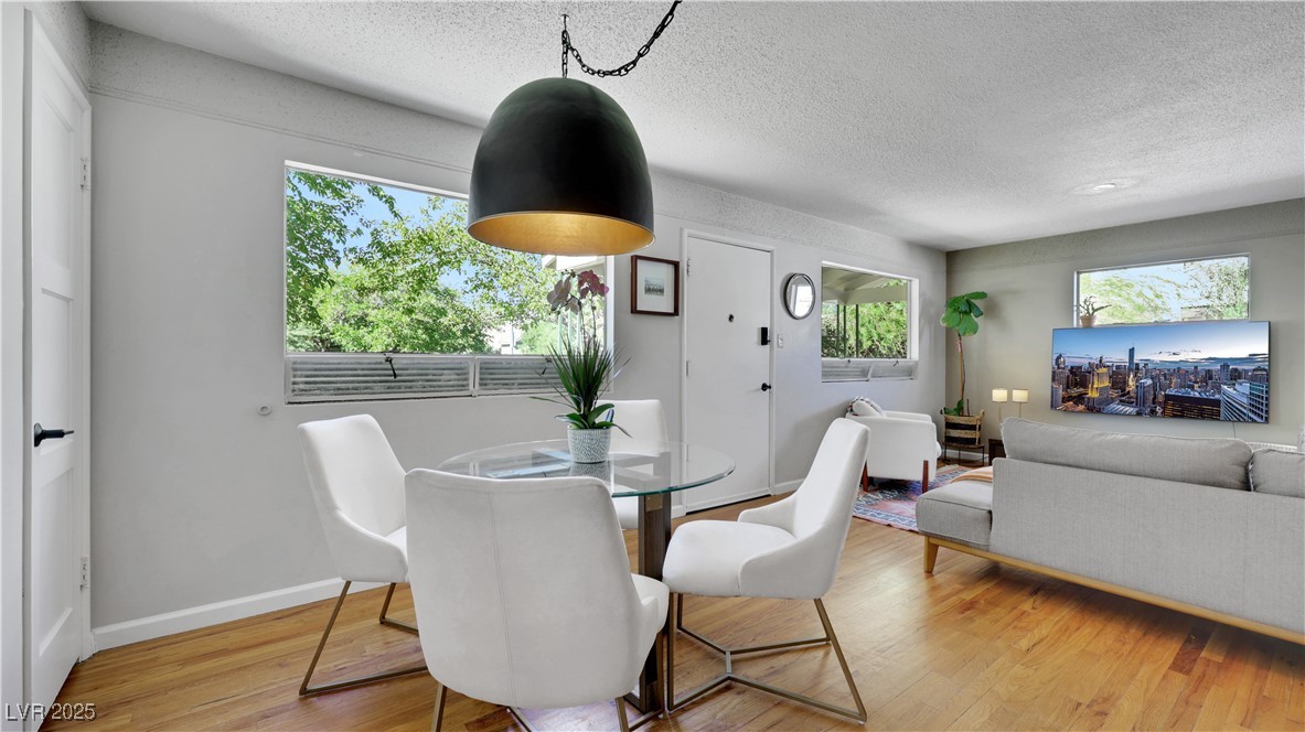 Las Vegas, Nevada 89102, United States, 2 Bedrooms Bedrooms, ,1 BathroomBathrooms,Residential,Active,235760