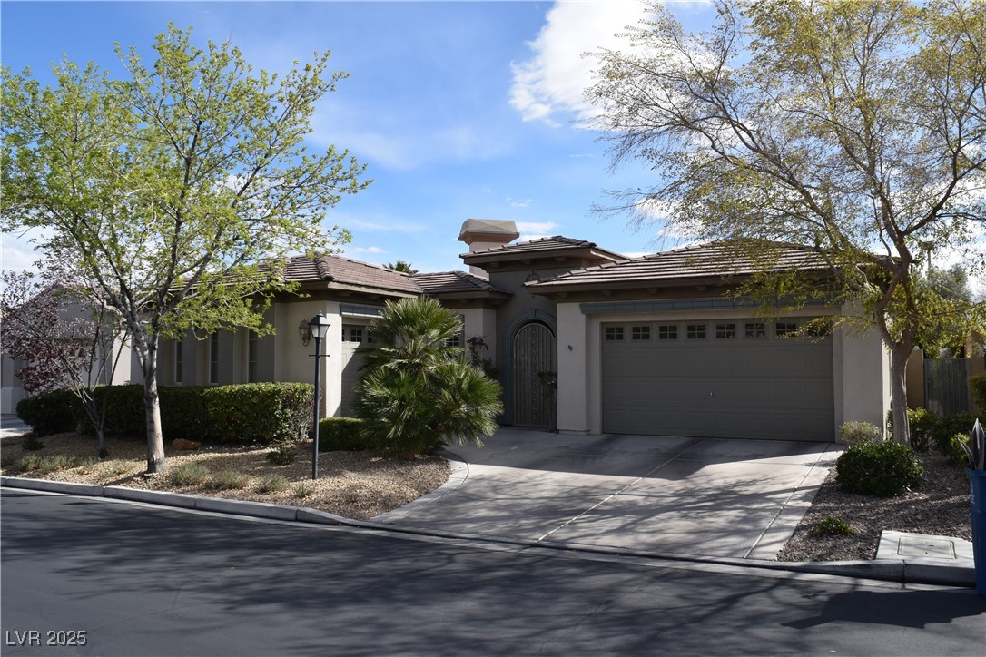 10479 Garden Light Drive, Las Vegas, Nevada image 2