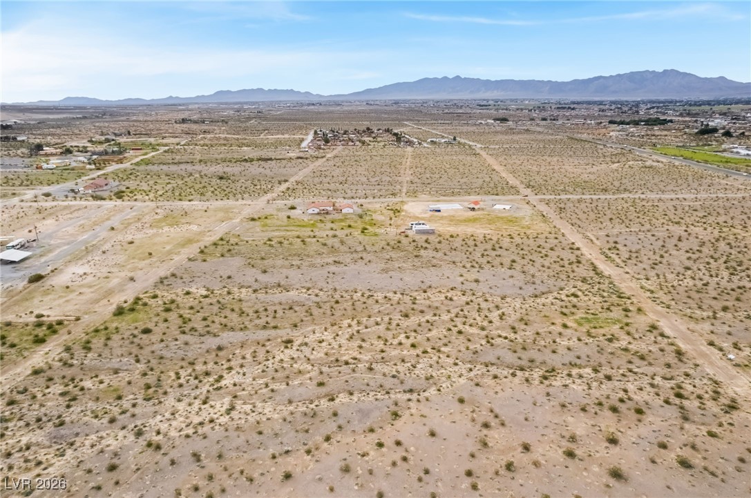 2911 N Morales Lane