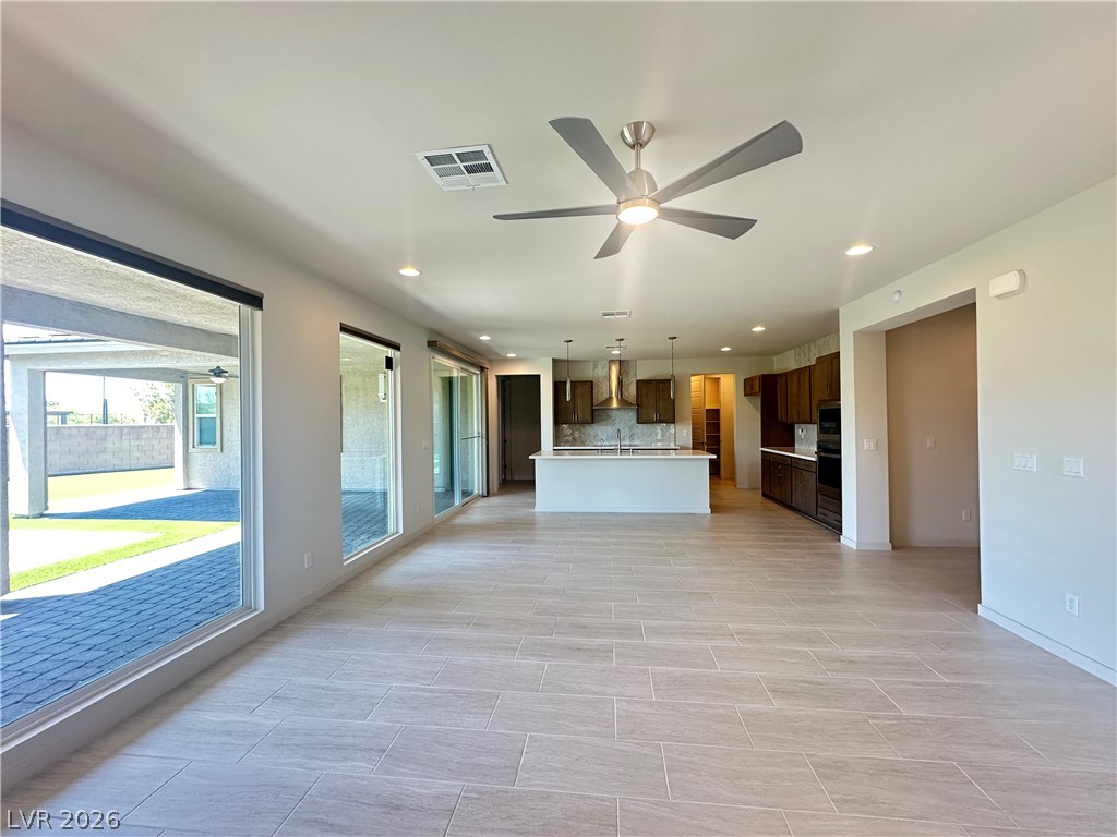 4905 E Cactus Canyon Drive