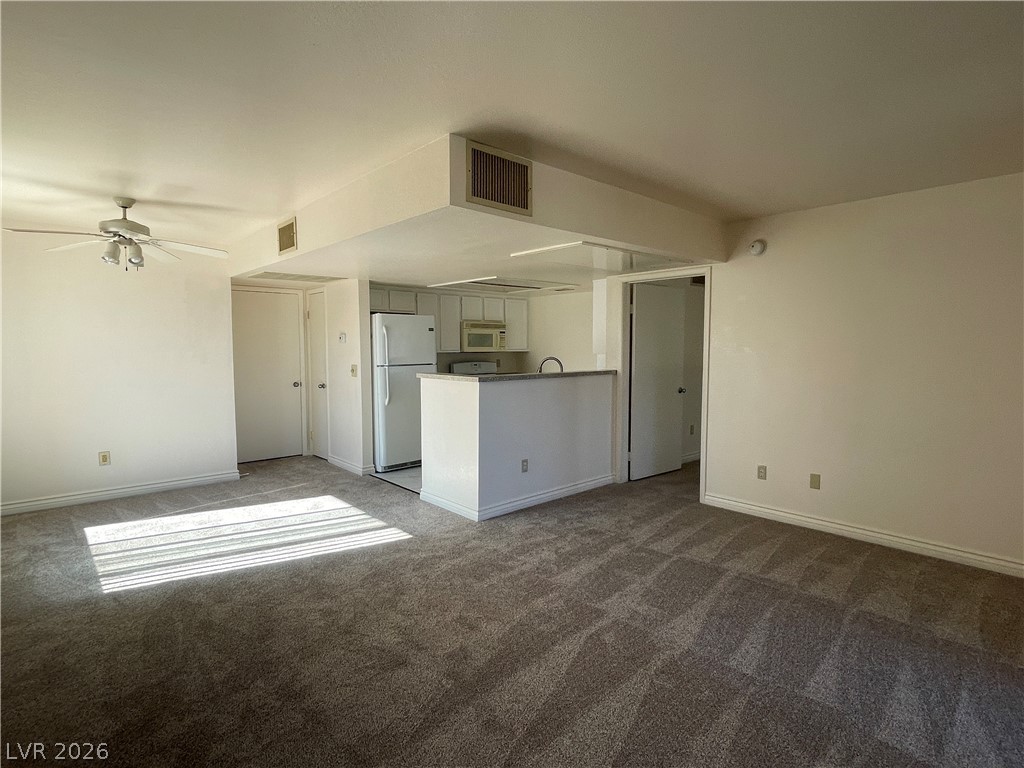 8070 W Russell Road 2109