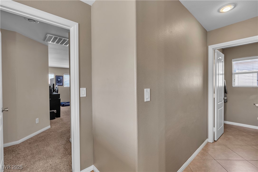 9541 Vast Valley Avenue, Las Vegas, Nevada image 16