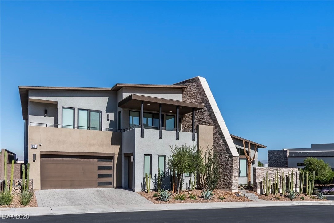 2208 Overlook Canyon Lane