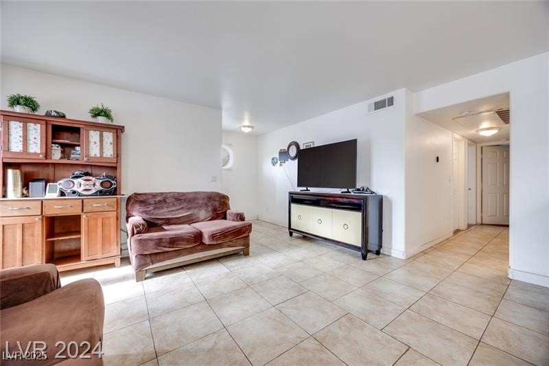2983 Juniper Hills Boulevard #102, Las Vegas, Nevada image 9
