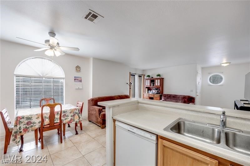 2983 Juniper Hills Boulevard #102, Las Vegas, Nevada image 16