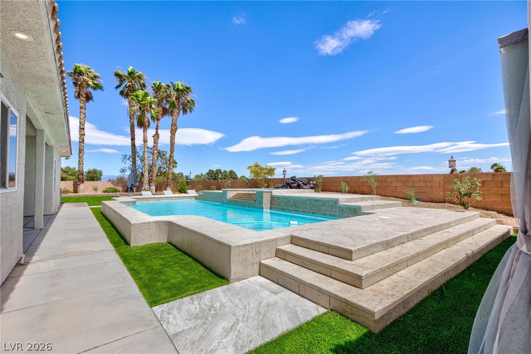 6525 Ponderosa Way