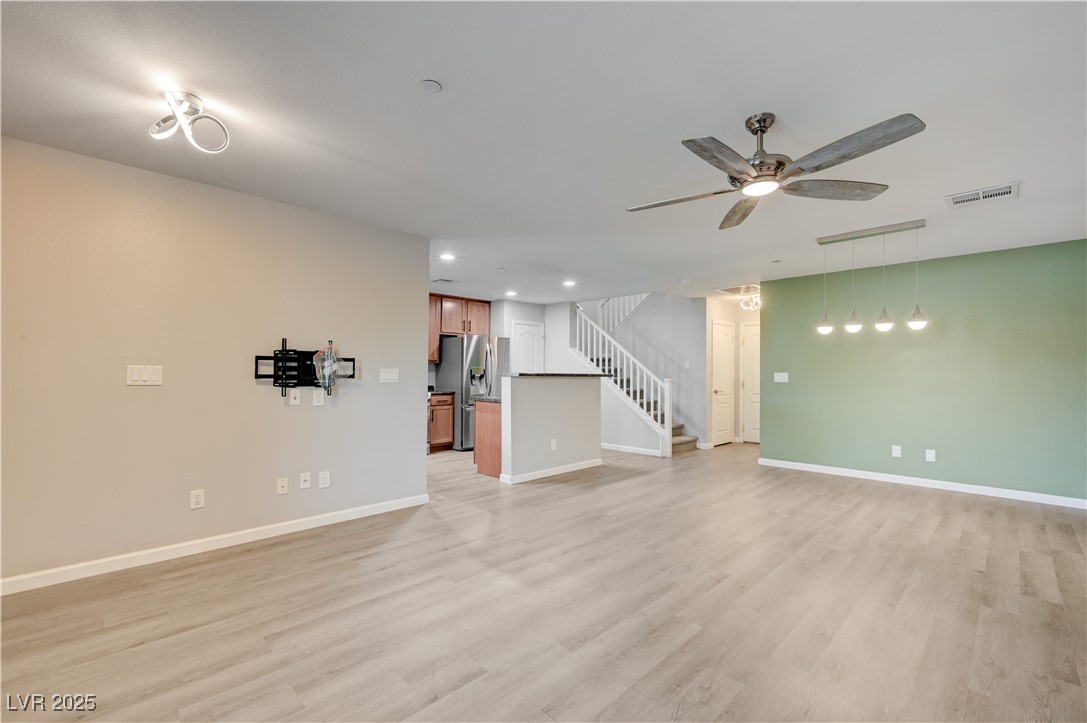 2110 Waterlily View Street