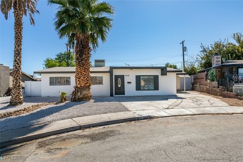 Photo of 4539 Palmdale Court, Las Vegas, NV 89121 (MLS # 2731838) Photo of 4539 Palmdale Court, Las Vegas, NV 89121 (MLS # 2731838)