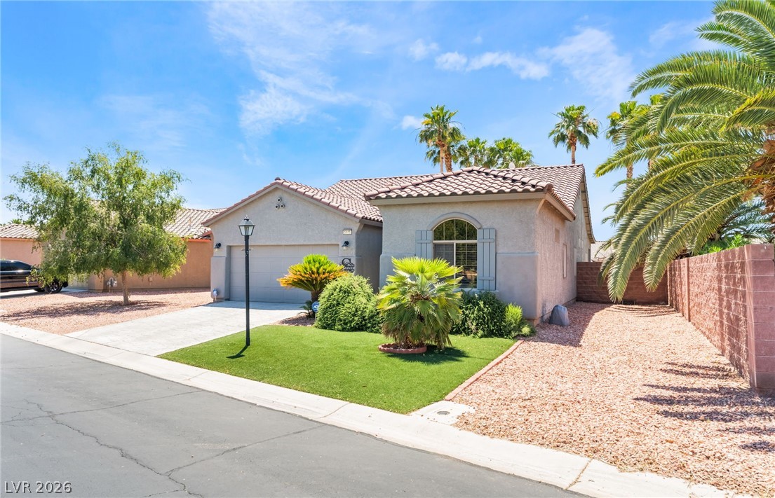 5879 Pavilion Lakes Avenue