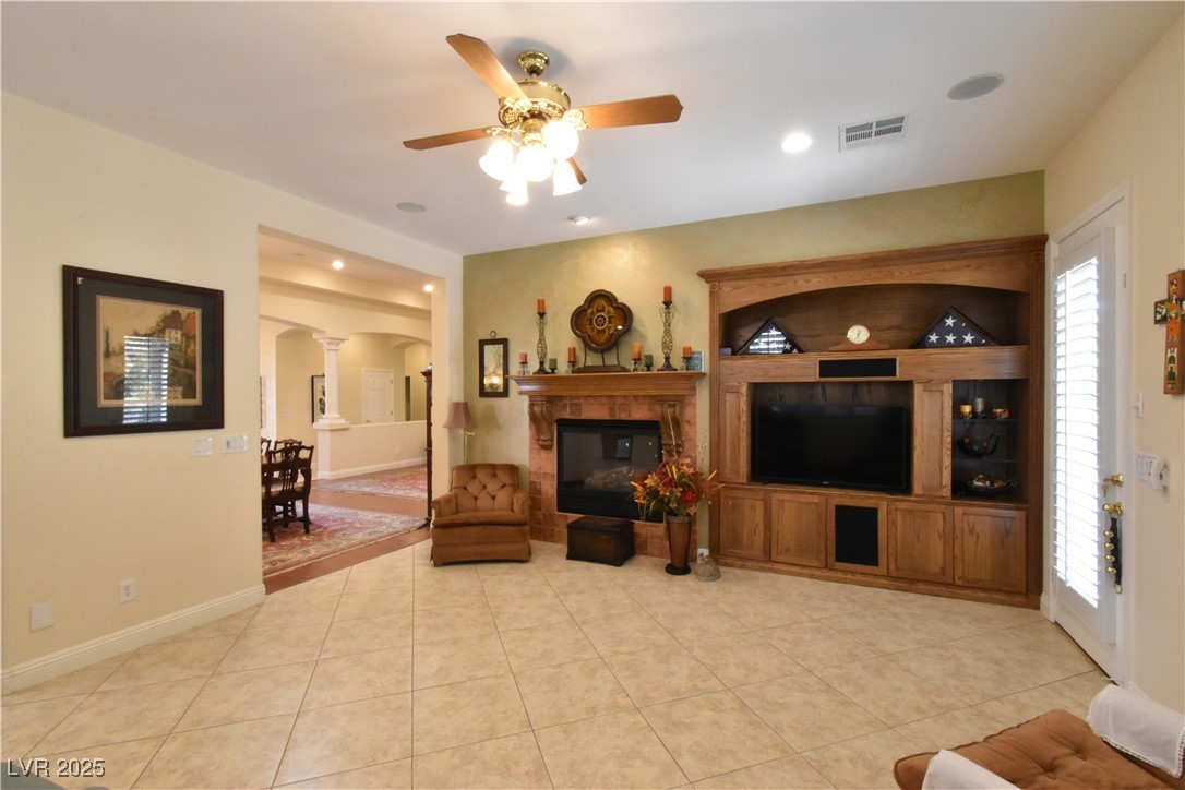 7325 Rustic Crest Street, Las Vegas, Nevada image 18