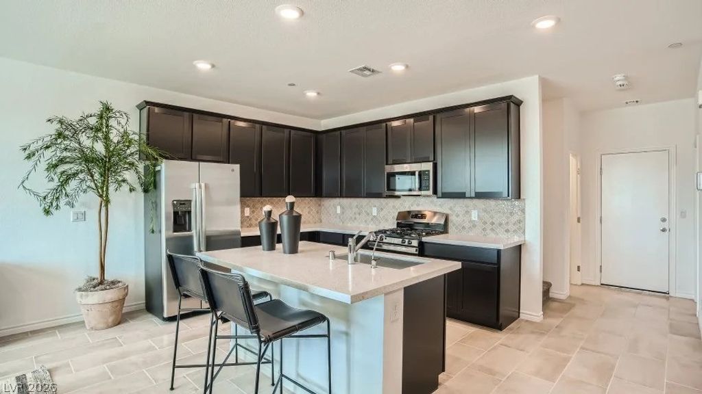 Photo of 152 Holden Heights Court, Henderson, NV 89011 (MLS # 2776899)