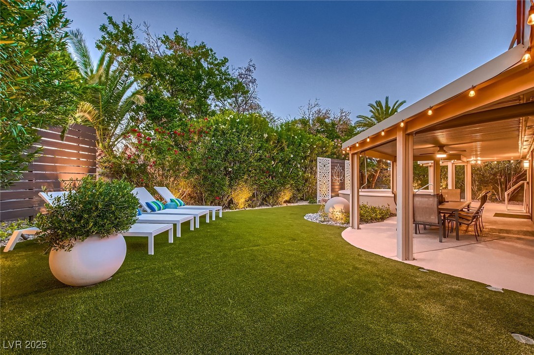 Las Vegas, Nevada 89146, United States, 3 Bedrooms Bedrooms, ,2 BathroomsBathrooms,Residential,Active,150310